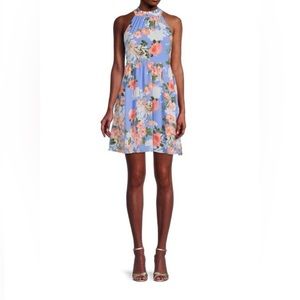 VINCE CAMUTO
Floral Print Dress